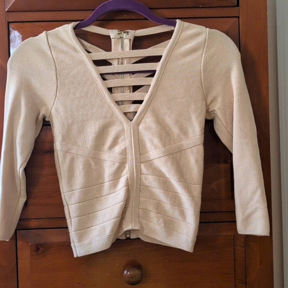 Bebe crop top